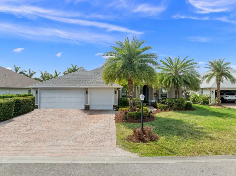 Picture of 250 SW Vista Lake Drive, Port St Lucie FL 34953
