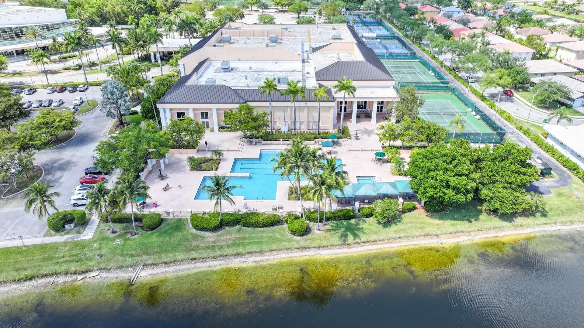 Picture of 9560 Weldon Cir J203, Fort Lauderdale, FL 33321