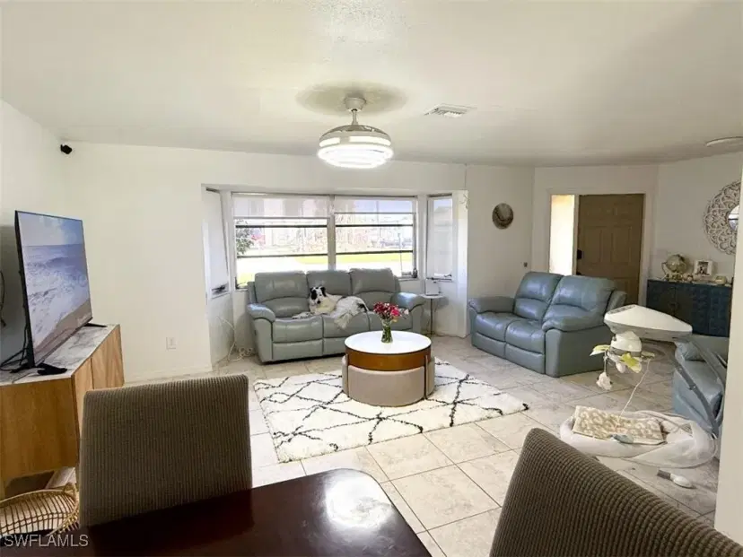Picture of 2303 Westwood Rd, North Fort Myers FL 33917
