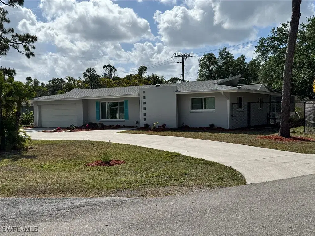 Picture of 2136 Jasper Ave, Fort Myers, FL 33907