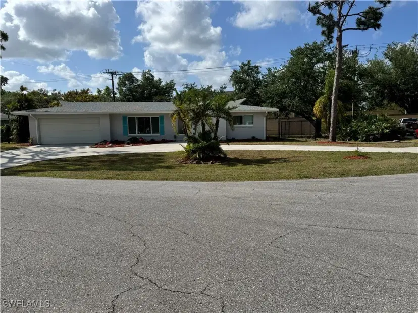 Picture of 2136 Jasper Ave, Fort Myers FL 33907