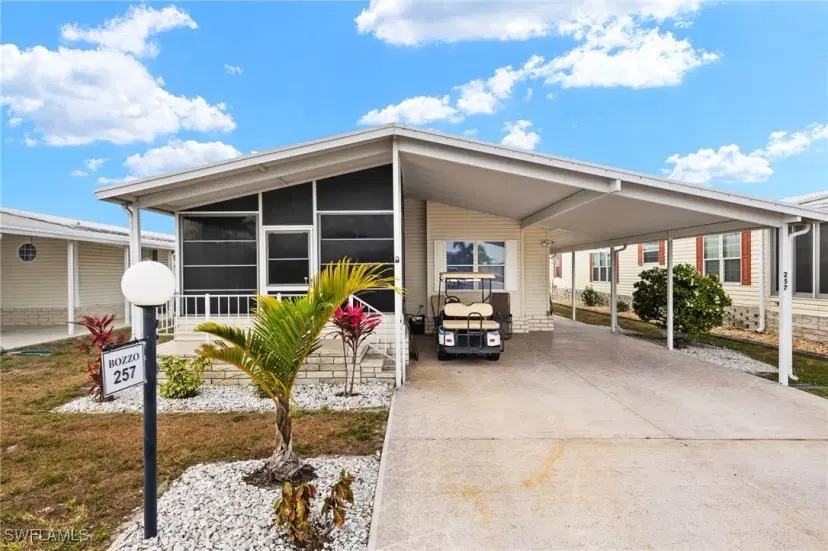 Picture of 9648 Sugarmill Springs Dr, Fort Myers FL 33905