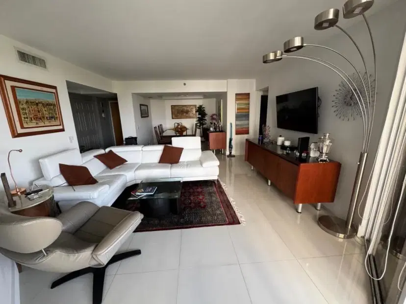 Picture of 3610 Yacht Club Dr 701, Miami FL 33180
