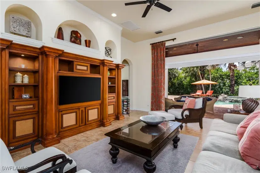 Picture of 2363 Crayton Rd, Naples FL 34103