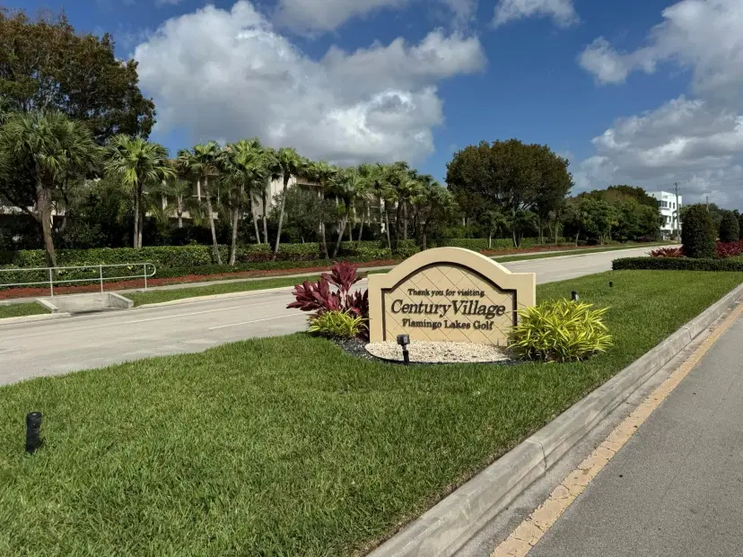 Picture of 850 SW 133Rd Terrace 315B, Pembroke Pines FL 33027