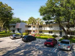 Picture of 4261 W Palm Aire Dr 107, Pompano Beach, FL 33069