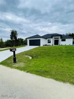 Picture of 2561 25 St W, Lee, FL 33971
