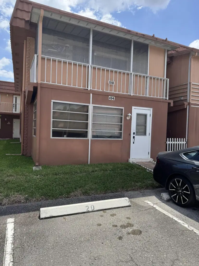 Picture of 494 Saxony K, Delray Beach FL 33446