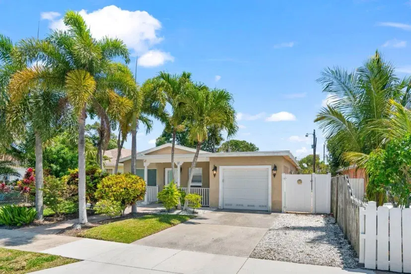 Picture of 37 SW 13Th Avenue, Delray Beach FL 33444
