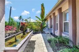 Picture of 4384 Parrot Ave, Naples, FL 34104
