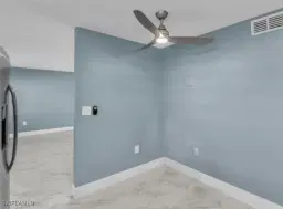 Picture of 3325 Airport Rd N T1, Naples, FL 34105