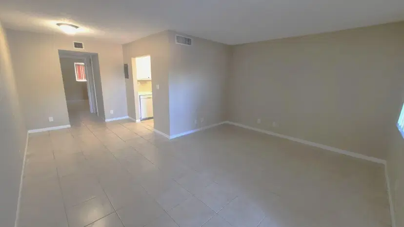 Picture of 1400 NE 54Th Street 105, Fort Lauderdale FL 33334