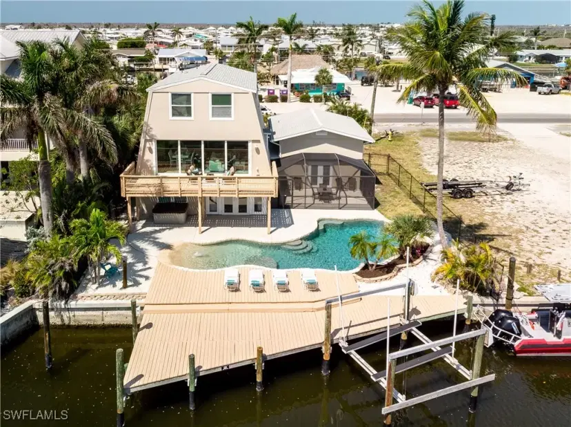 Picture of 3128 Stringfellow Rd, St. James City FL 33956