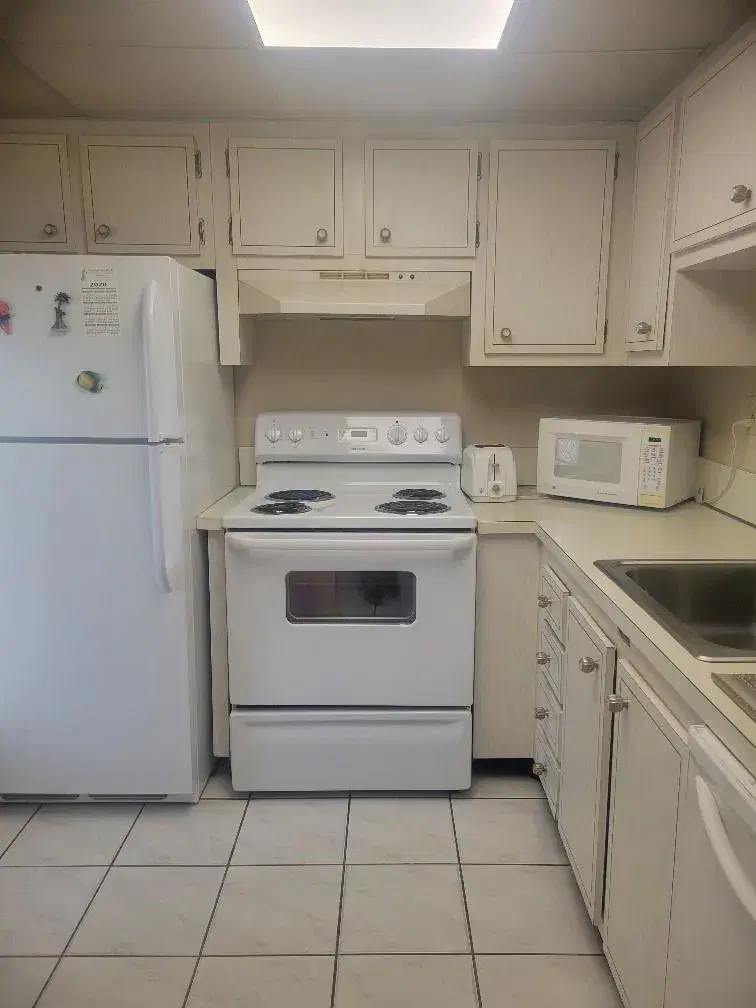 Picture of 4706 NW 36Th St 402, Lauderdale Lakes FL 33319