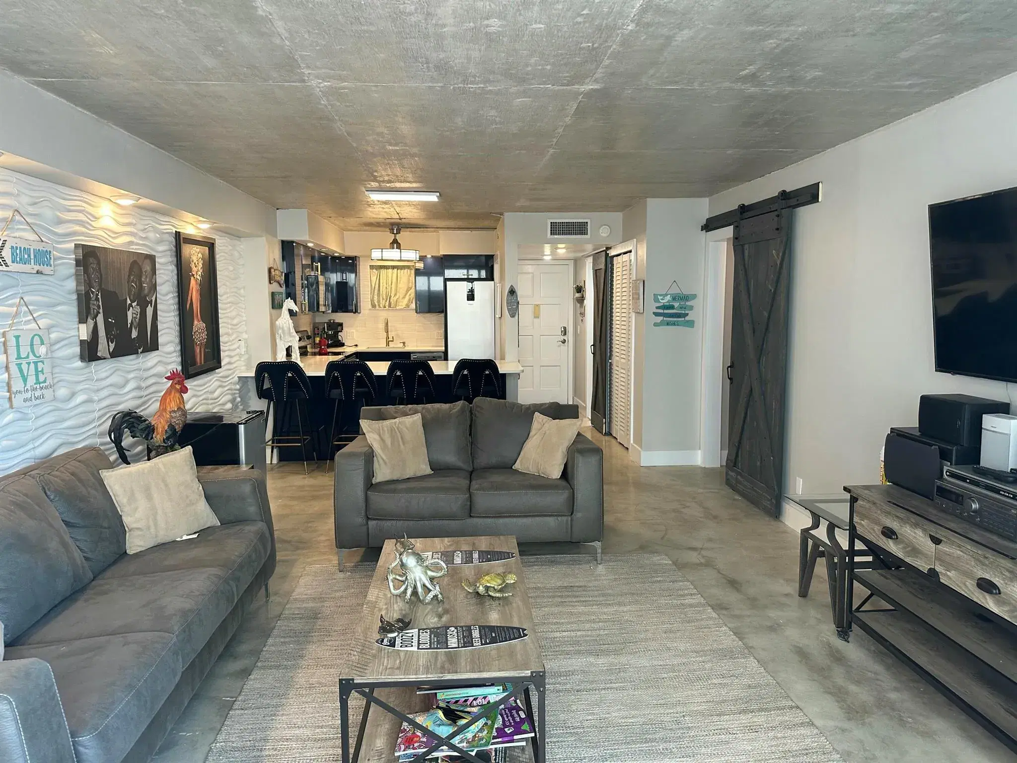 Picture of 3570 S Ocean Boulevard 205, South Palm Beach, FL 33480