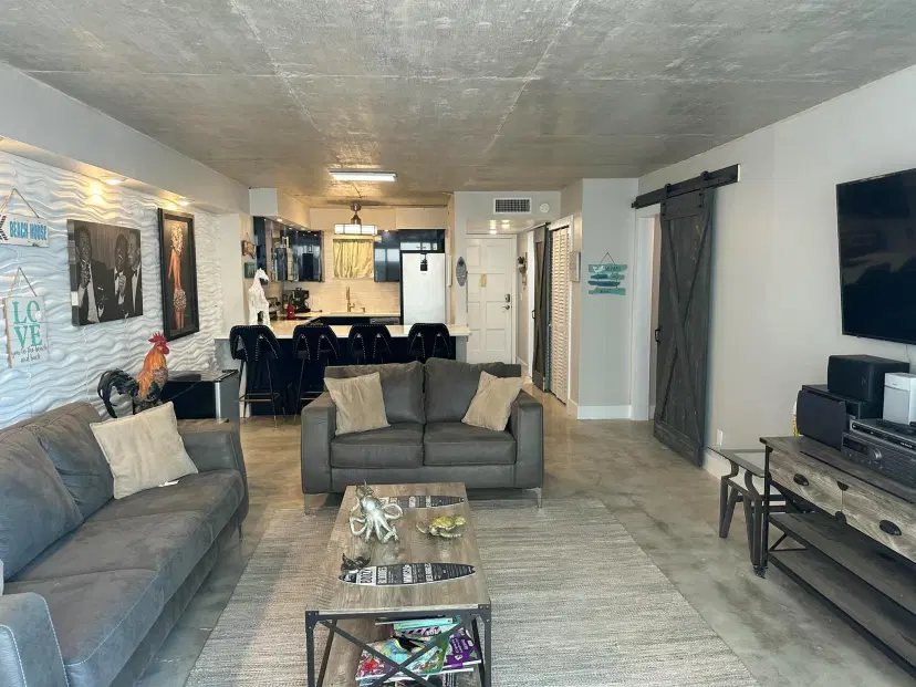 Picture of 3570 S Ocean Boulevard 205, South Palm Beach FL 33480