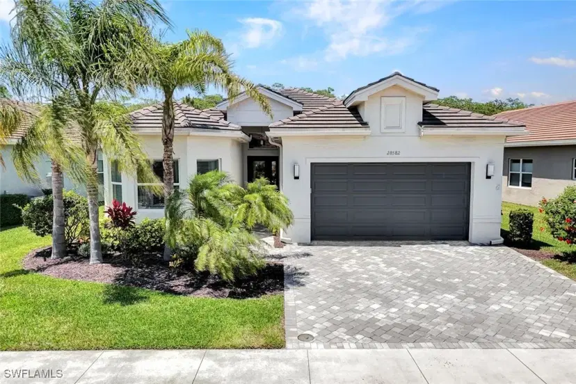 Picture of 28582 Twain Dr, Bonita Springs FL 34135