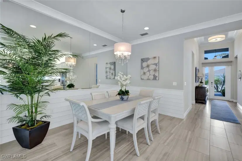 Picture of 28582 Twain Dr, Bonita Springs FL 34135