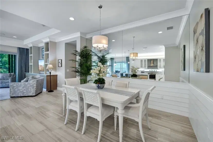 Picture of 28582 Twain Dr, Bonita Springs FL 34135
