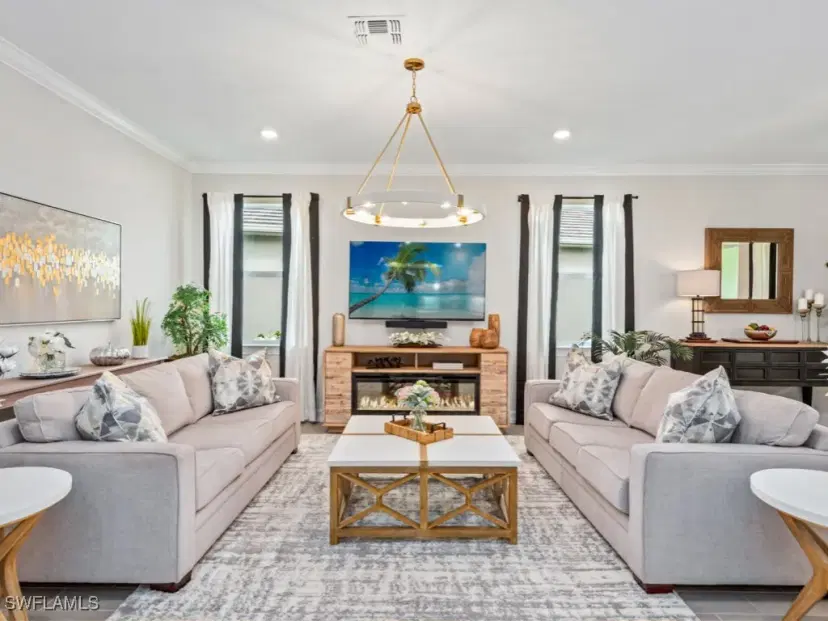 Picture of 342 Deauville Loop, Naples FL 34114