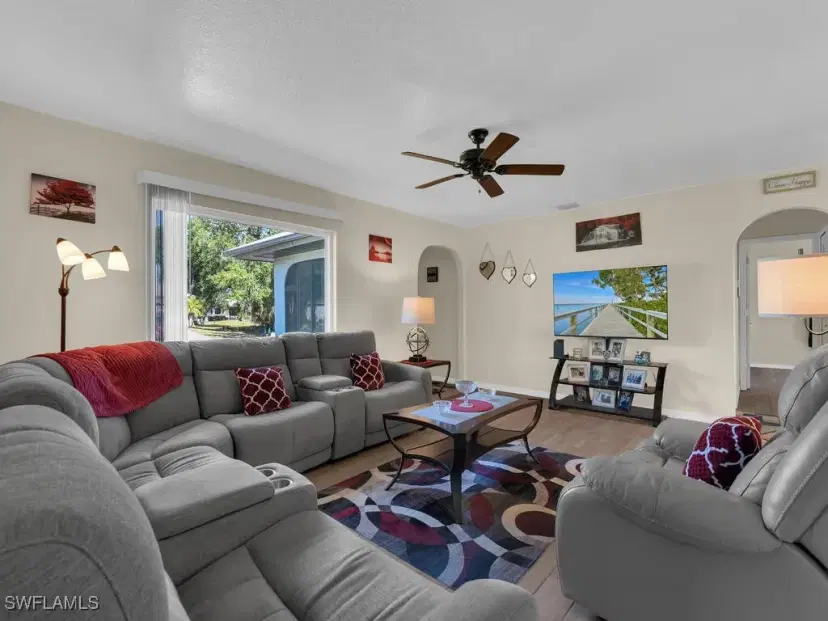 Picture of 1210 Marlow St, Port Charlotte FL 33952