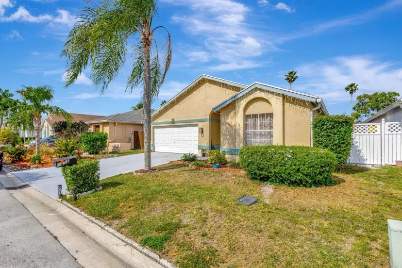 Picture of 1275 Waterway Cove Drive, Wellington FL 33414