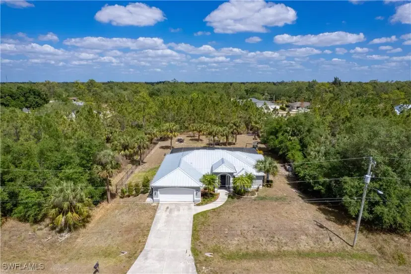 Picture of 914 Dayton Ave, Lehigh Acres FL 33972