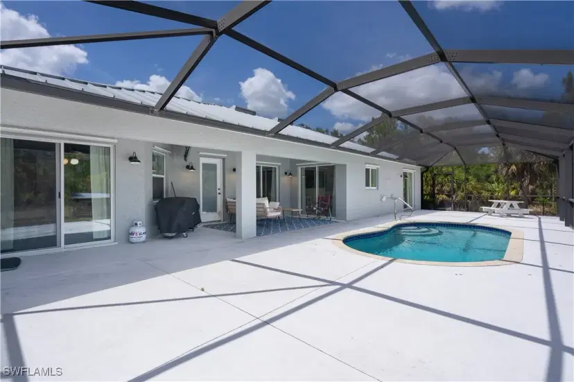 Picture of 914 Dayton Ave, Lehigh Acres FL 33972