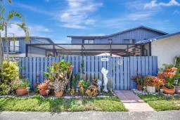 Picture of 4582 Holly Lake Drive, Lake Worth, FL 33463