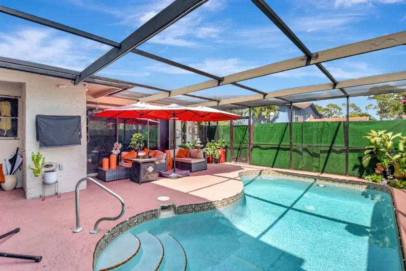 Picture of 4582 Holly Lake Drive, Lake Worth FL 33463