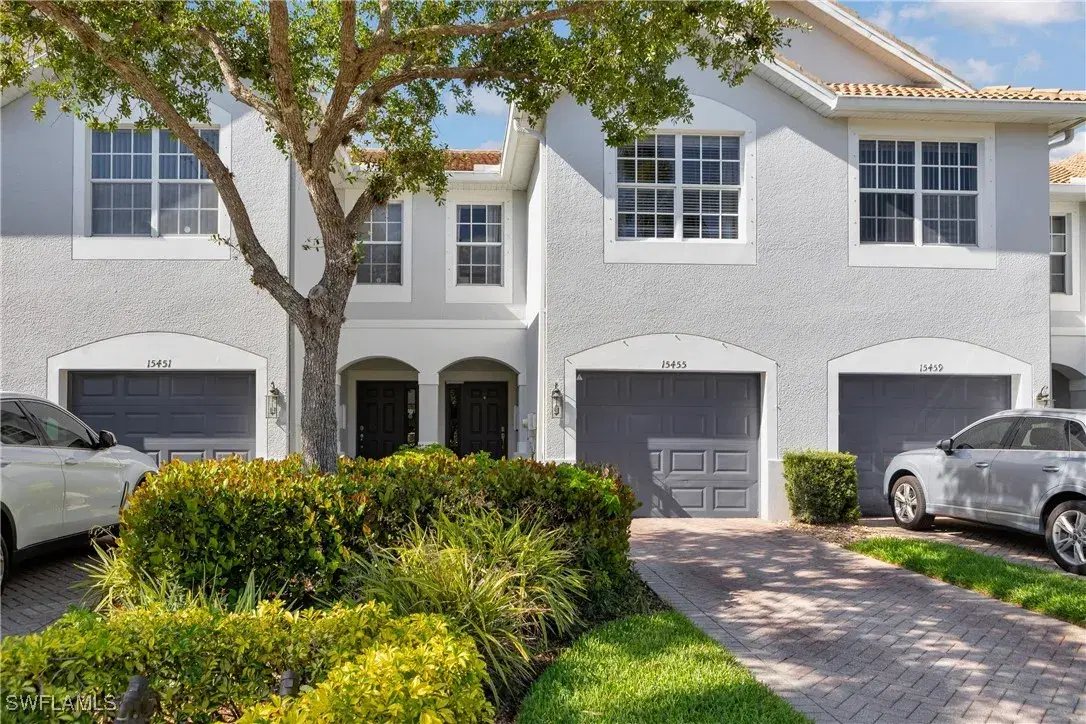 Picture of 15455 Marcello Cir 228, Naples, FL 34110