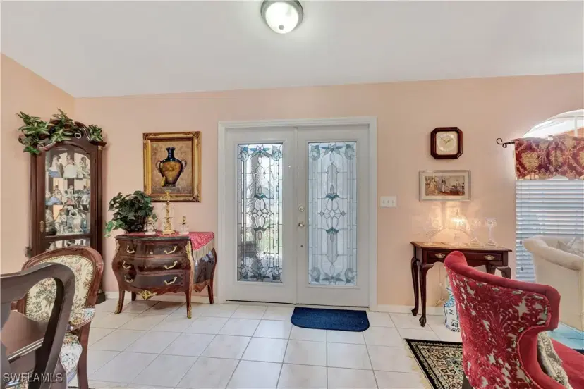 Picture of 214 SE 31St St, Cape Coral FL 33904