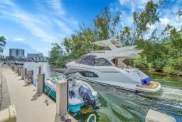 Picture of 2860 NE 14Th Street Cswy D401, Pompano Beach, FL 33062