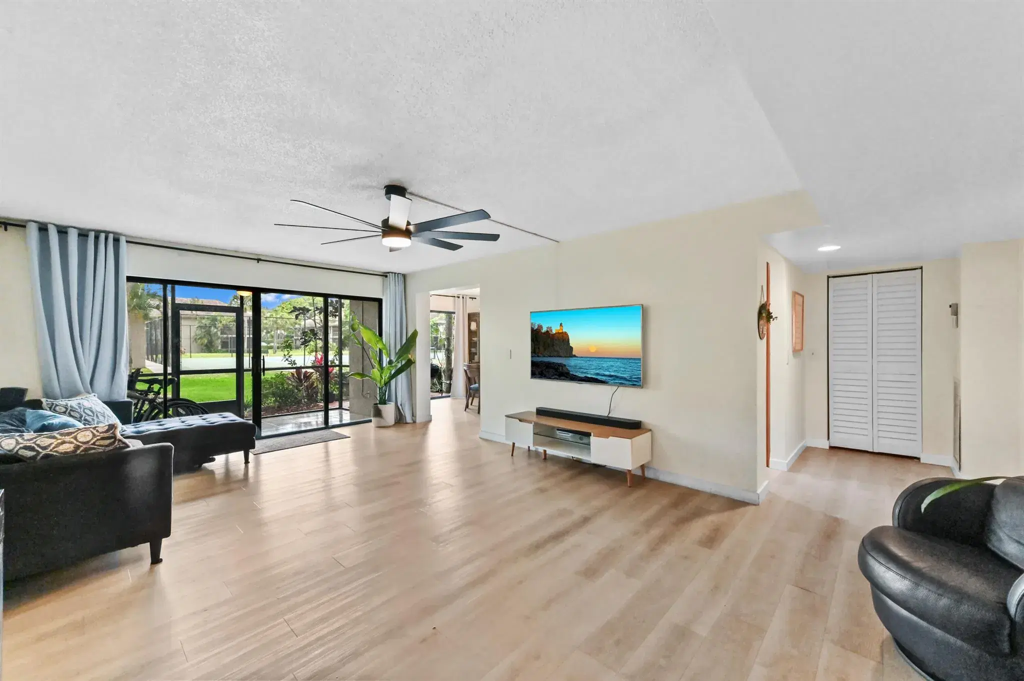 Picture of 149 NW 70Th Street 302B, Boca Raton, FL 33487