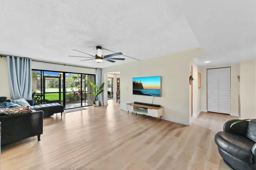 Picture of 149 NW 70Th Street 302B, Boca Raton FL 33487
