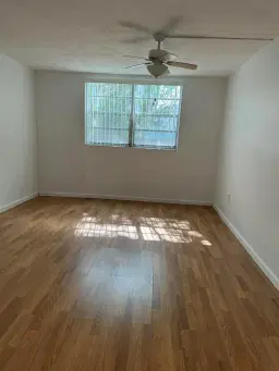 Picture of 1681 NW 70Th Avenue 102, Plantation, FL 33313