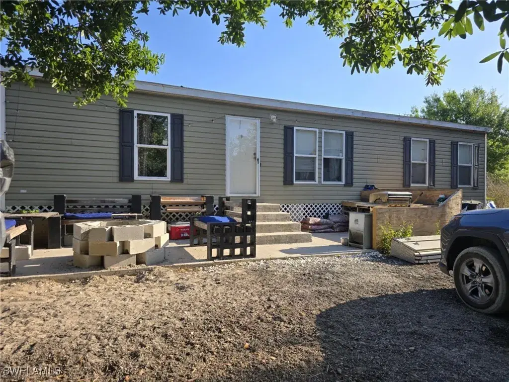 Picture of 22815 Tinas Ln, Fort Myers, FL 33913