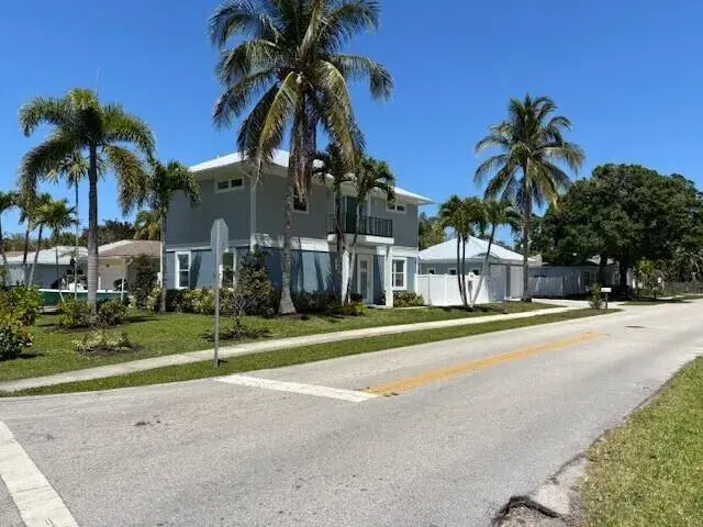 Picture of 425 Hugh Street, Jupiter FL 33458