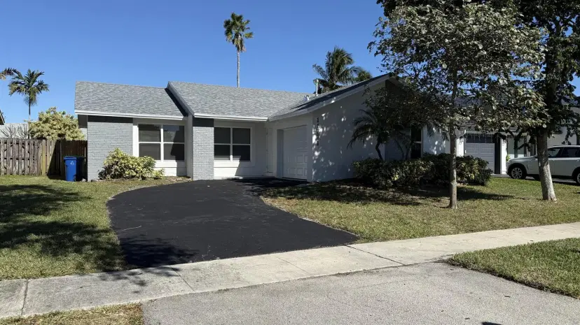 Picture of 11771 NW 37 Street, Sunrise FL 33323