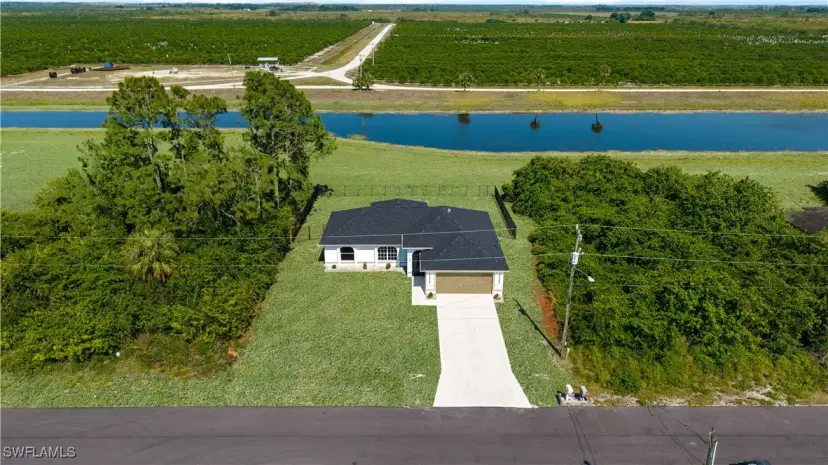 Picture of 735 Naples Ave S, Lehigh Acres FL 33974