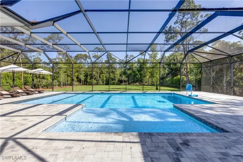 Picture of 5881 Sea Grass Ln, Naples FL 34116