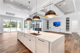 Picture of 5881 Sea Grass Ln, Naples, FL 34116