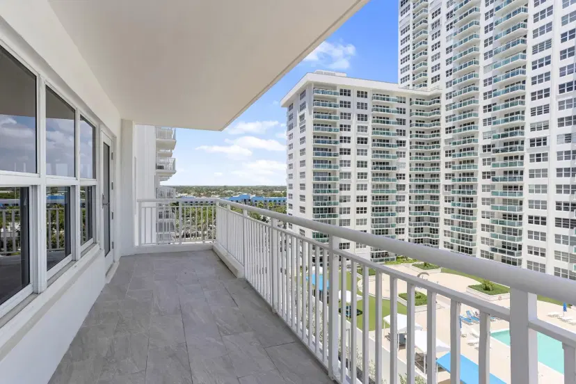 Picture of 3850 Galt Ocean Dr 811, Fort Lauderdale FL 33308