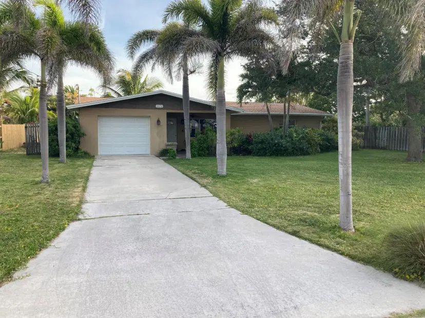 Picture of 1672 Thumb Point Drive, Fort Pierce FL 34949