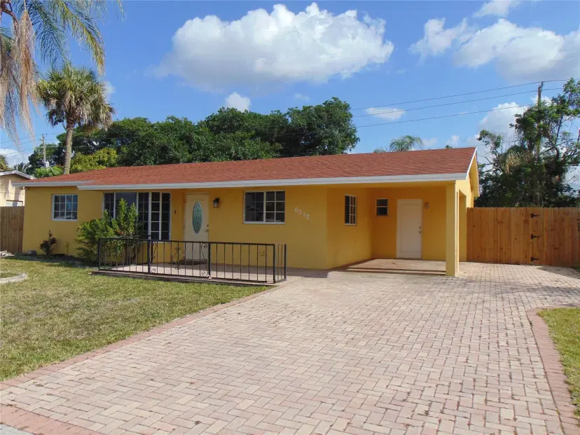 Picture of 6512 NW 9Th St, Margate FL 33063