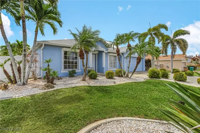 Picture of 212 SW 21St Ln, Cape Coral FL 33991