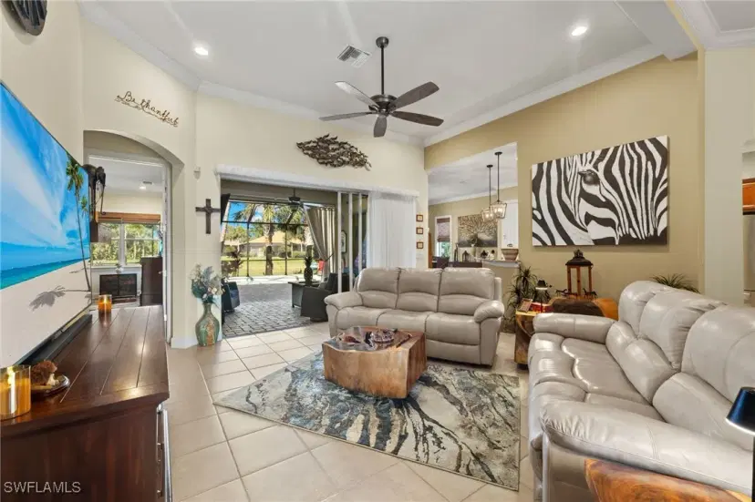 Picture of 11179 Laughton Cir, Fort Myers FL 33913