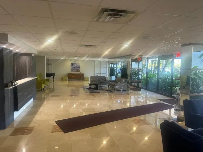 Picture of 4350 Hillcrest Drive 318, Hollywood FL 33021