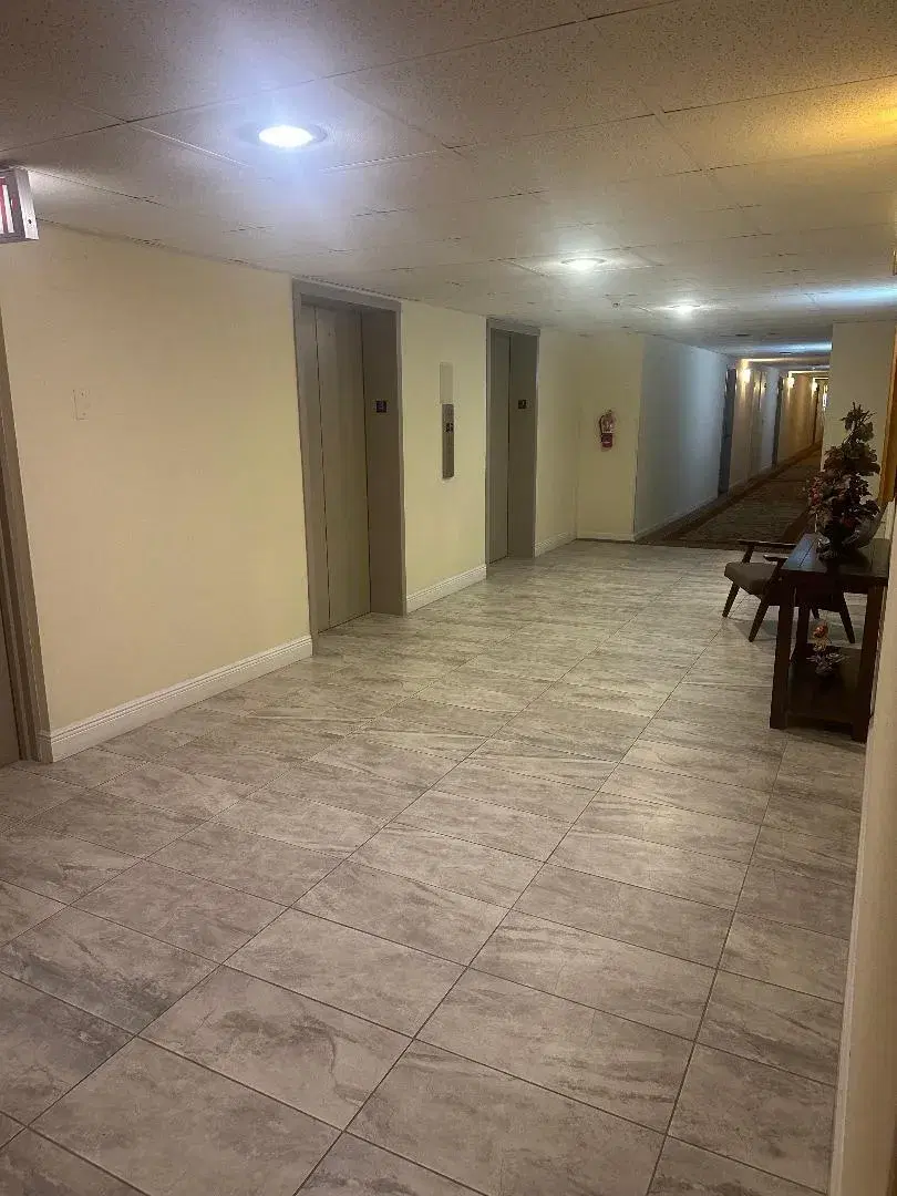 Picture of 4350 Hillcrest Drive 318, Hollywood FL 33021