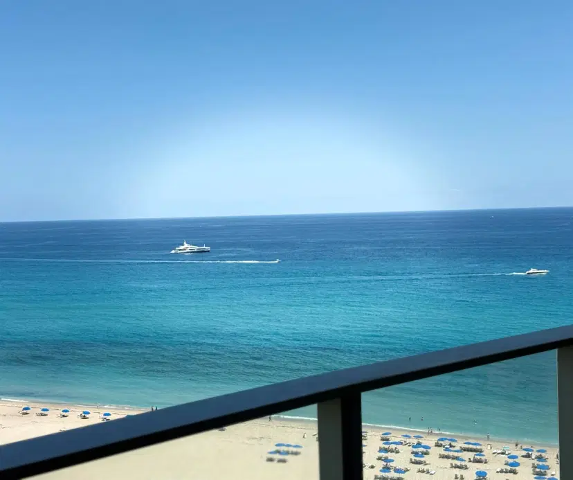 Picture of 3100 N Ocean Drive H-1508, Singer Island FL 33404